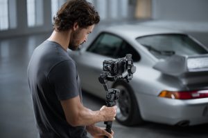 DJI RS 5: Neuer Leichtbau-Gimbal setzt Maßstäbe im professionellen Filmbereich 3 DJI RS 5