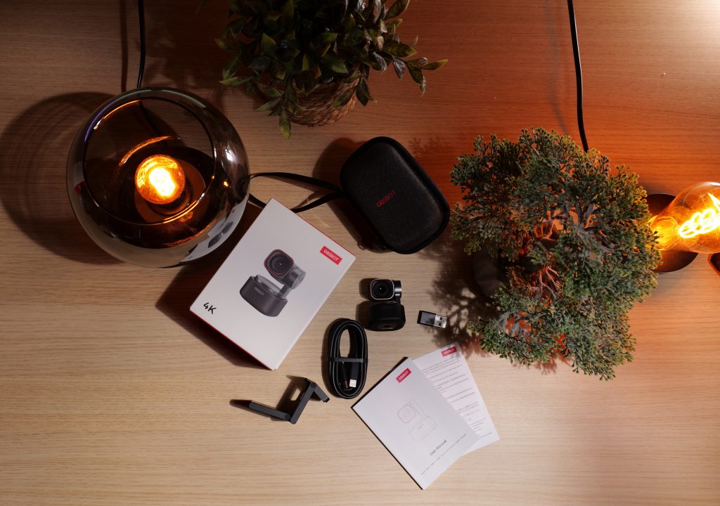 OBSBOT Tiny 3 Test 2026: Beste 4K-Webcam mit HDR, AI-Tracking & Spatial Audio 7 OBSBOT Tiny 3 Lieferumfang: Alles, was beim Kauf enthalten ist