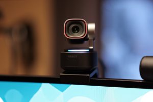 OBSBOT Tiny 3 Test 2026: Beste 4K-Webcam mit HDR, AI-Tracking & Spatial Audio 15 OBSBOT Tiny 3