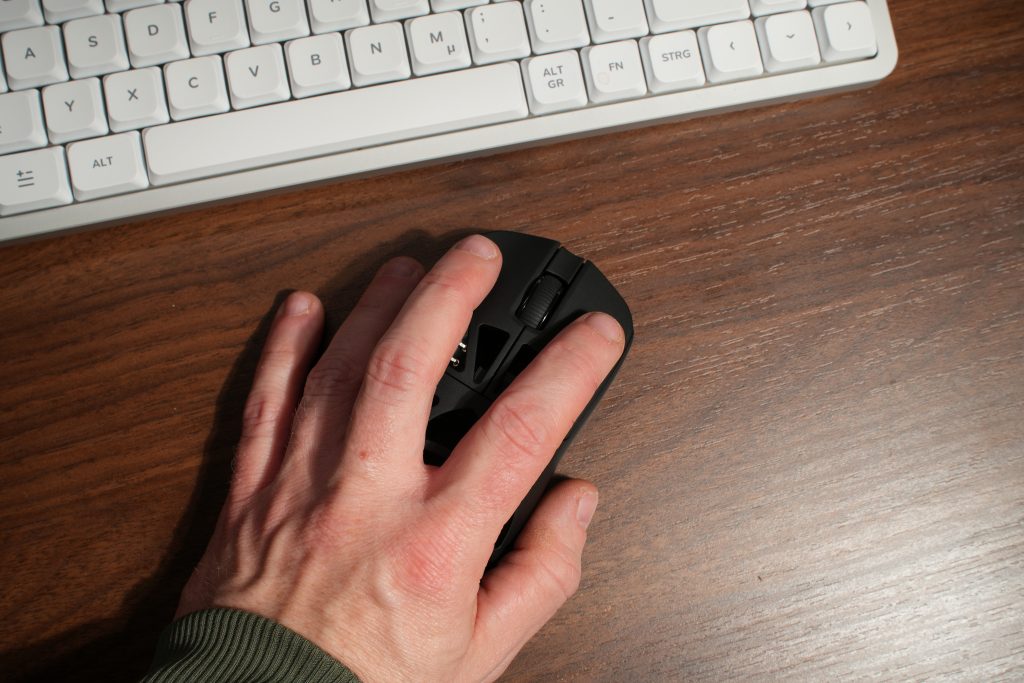 Epomaker CarbonX Test: Symmetrische Wireless-Gaming-Maus mit 8.000 Hz 10 Epomaker CarbonX