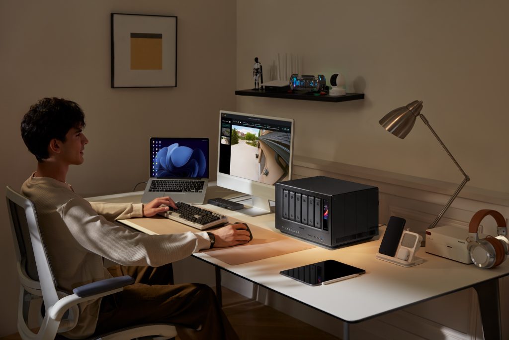 UGREEN erweitert sein NAS-Portfolio: KI-gestützte Flaggschiff-Serie bringt Intelligenz in die private Cloud 2 UGREEN NASync iDX6011 Pro