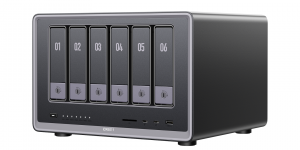 UGREEN erweitert sein NAS-Portfolio: KI-gestützte Flaggschiff-Serie bringt Intelligenz in die private Cloud 4 iDX6011 Front