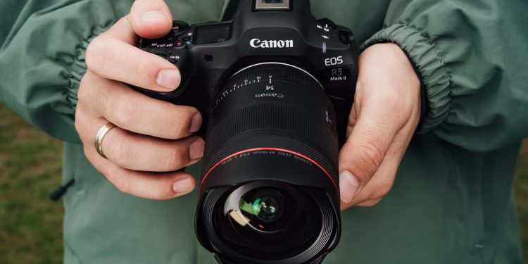 Ultraweit und außergewöhnlich: Canon stellt zwei neue L-Serie-Objektive vor 1 Canon RF 14mm F1.4L VCM