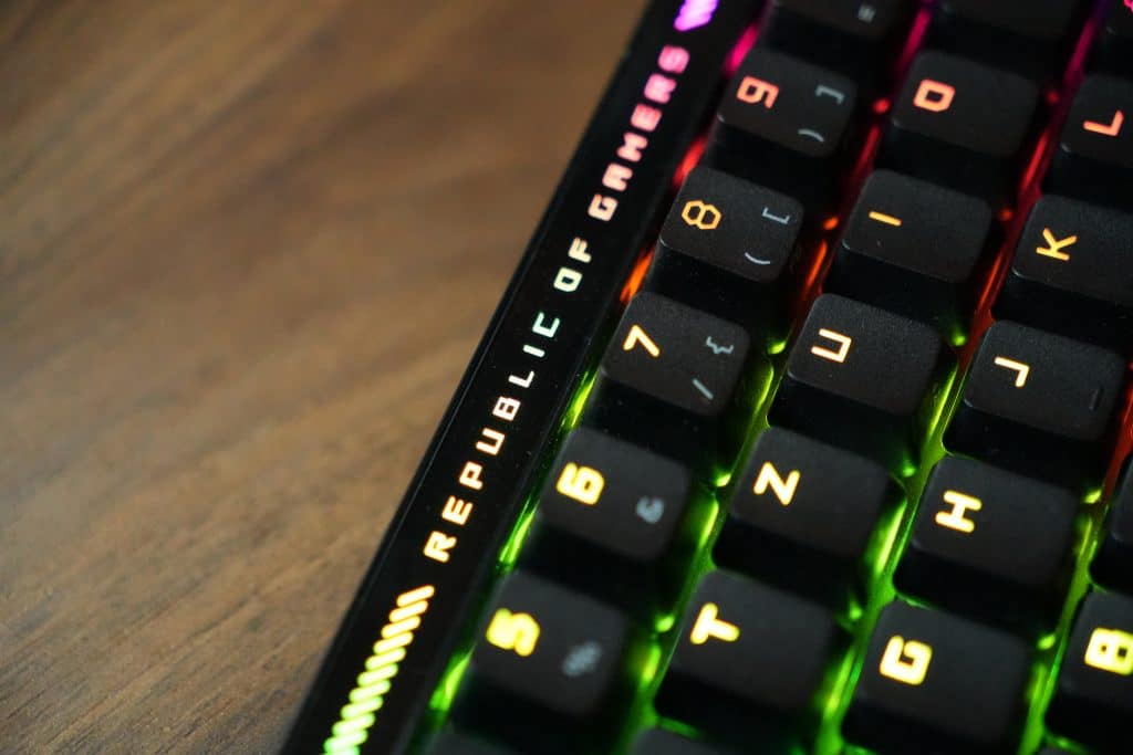ASUS ROG Falchion Ace HFX im Test: Magnetschalter, Rapid Trigger & kompaktes 65%-Layout 10 ASUS ROG Falchion Ace HFX