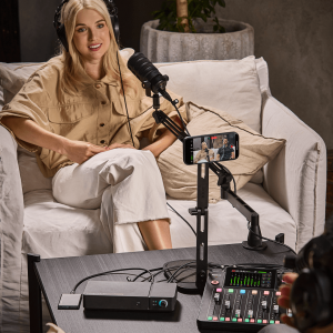 Rodecaster Video Core
