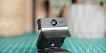 OBSBOT Meet Flip